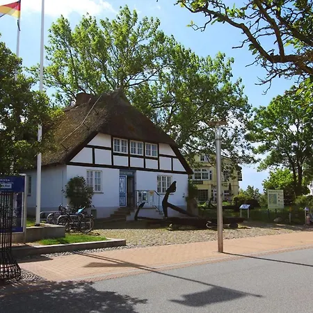 Apartment Terrasse, Gratis Nutzung Vom Ahoi Erlebnisbad Und Sauna In Sellin - Meeresblick 19