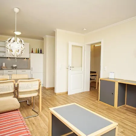Meeresblickresidenzen Nr 19 Mit Sauna- Und Schwimmbadnutzung Im Ahoi Sellin