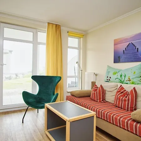 Terrasse, Gratis Nutzung Vom Ahoi Erlebnisbad Und Sauna In Sellin - Meeresblick 19 *