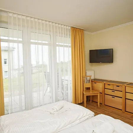 Terrasse, Gratis Nutzung Vom Ahoi Erlebnisbad Und Sauna In Sellin - Meeresblick 19 شقة غورين