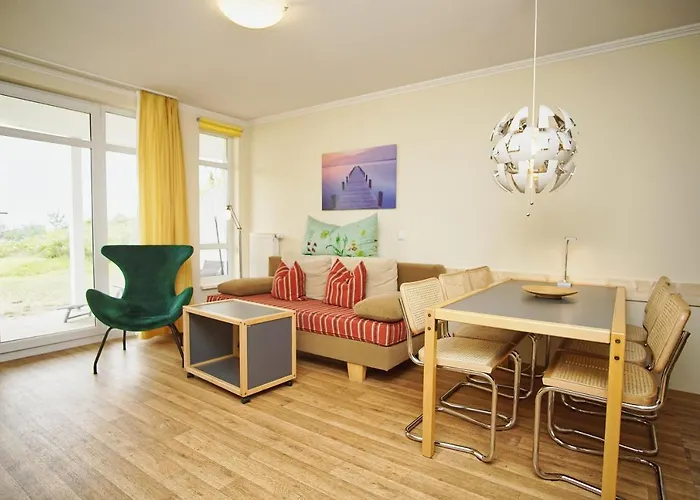 Terrasse, Gratis Nutzung Vom Ahoi Erlebnisbad Und Sauna In Sellin - Meeresblick 19 Apartman