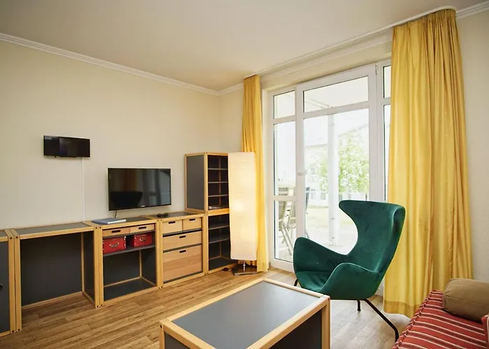 Terrasse, Gratis Nutzung Vom Ahoi Erlebnisbad Und Sauna In Sellin - Meeresblick 19 Apartman Göhren