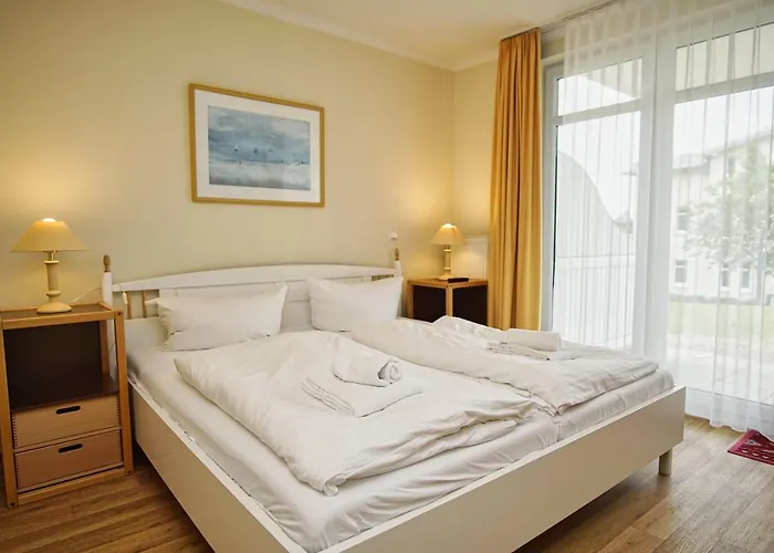 Terrasse, Gratis Nutzung Vom Ahoi Erlebnisbad Und Sauna In Sellin - Meeresblick 19 Apartman Göhren